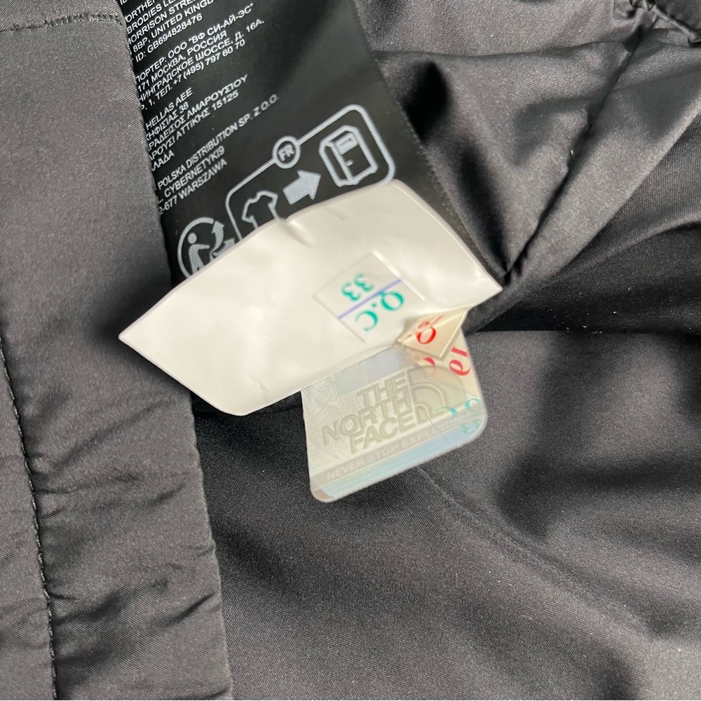 NWT The North Face Everyday Insulated Vest Black Puffer Branded Men’s Size M - Picture 6 of 8